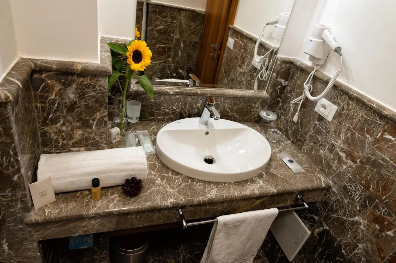 Taormina Park Hotel 4*,  Italy