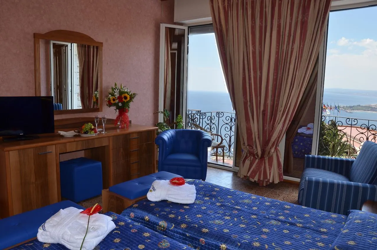 Taormina Park Hotel 4*,